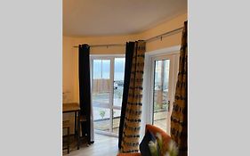 Luxury Modern 2Bed Seafront Apartment In Rhos On Sea